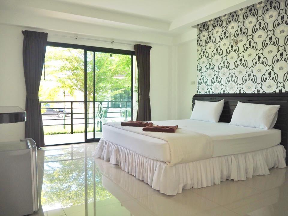 B.M.P Resort Khao Lak Luaran gambar