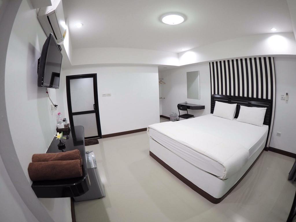 B.M.P Resort Khao Lak Luaran gambar